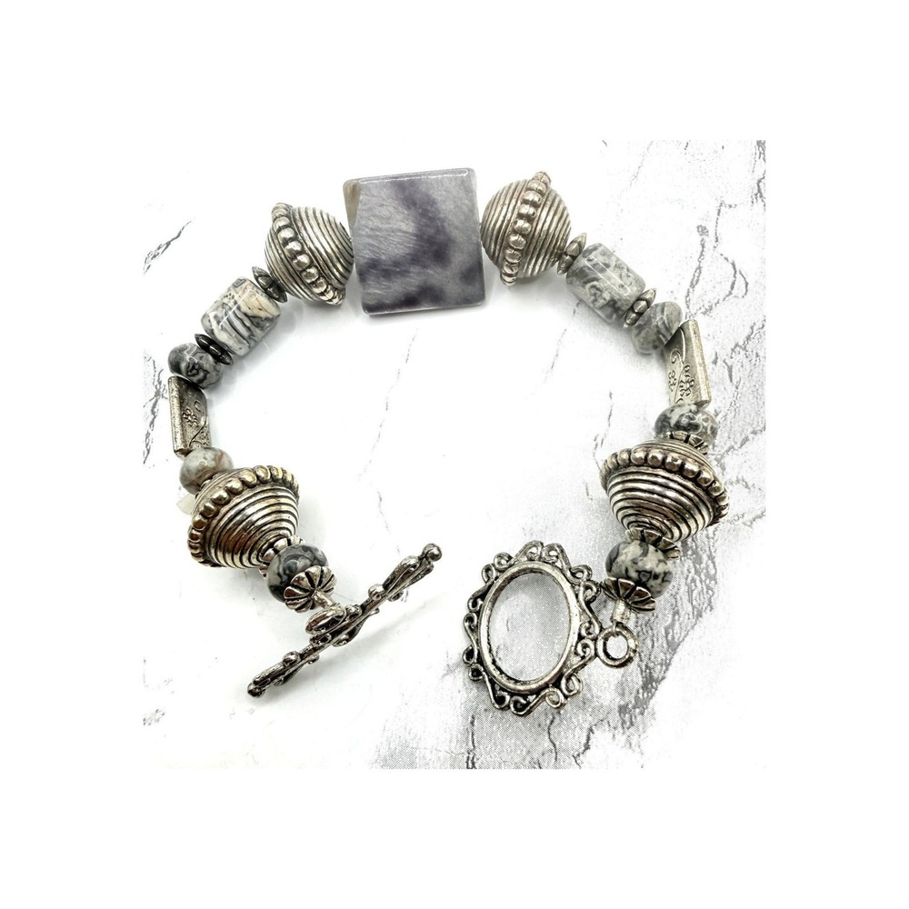 Boho Sodalite Stone Bracelet 7.5" Chunky Silver Tone Toggle Clasp Gray Silver
